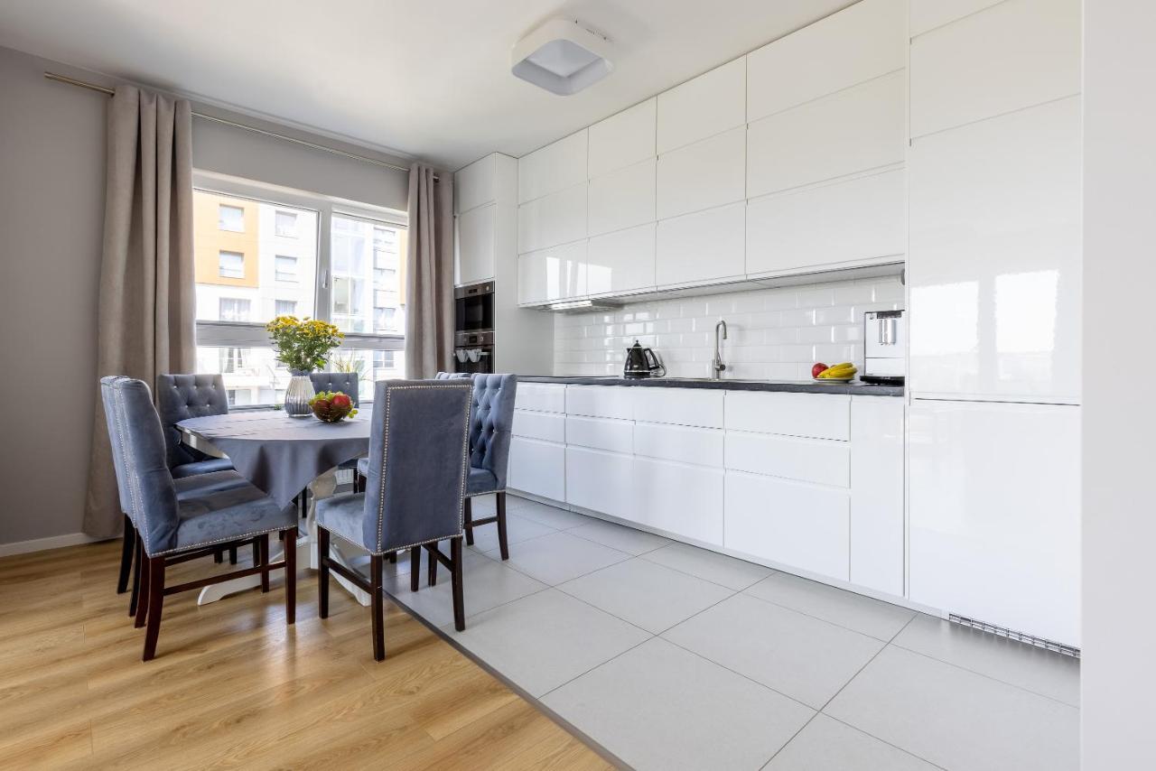 Pomorskie Apartamenty Baltica Towers Gdansk Exterior photo